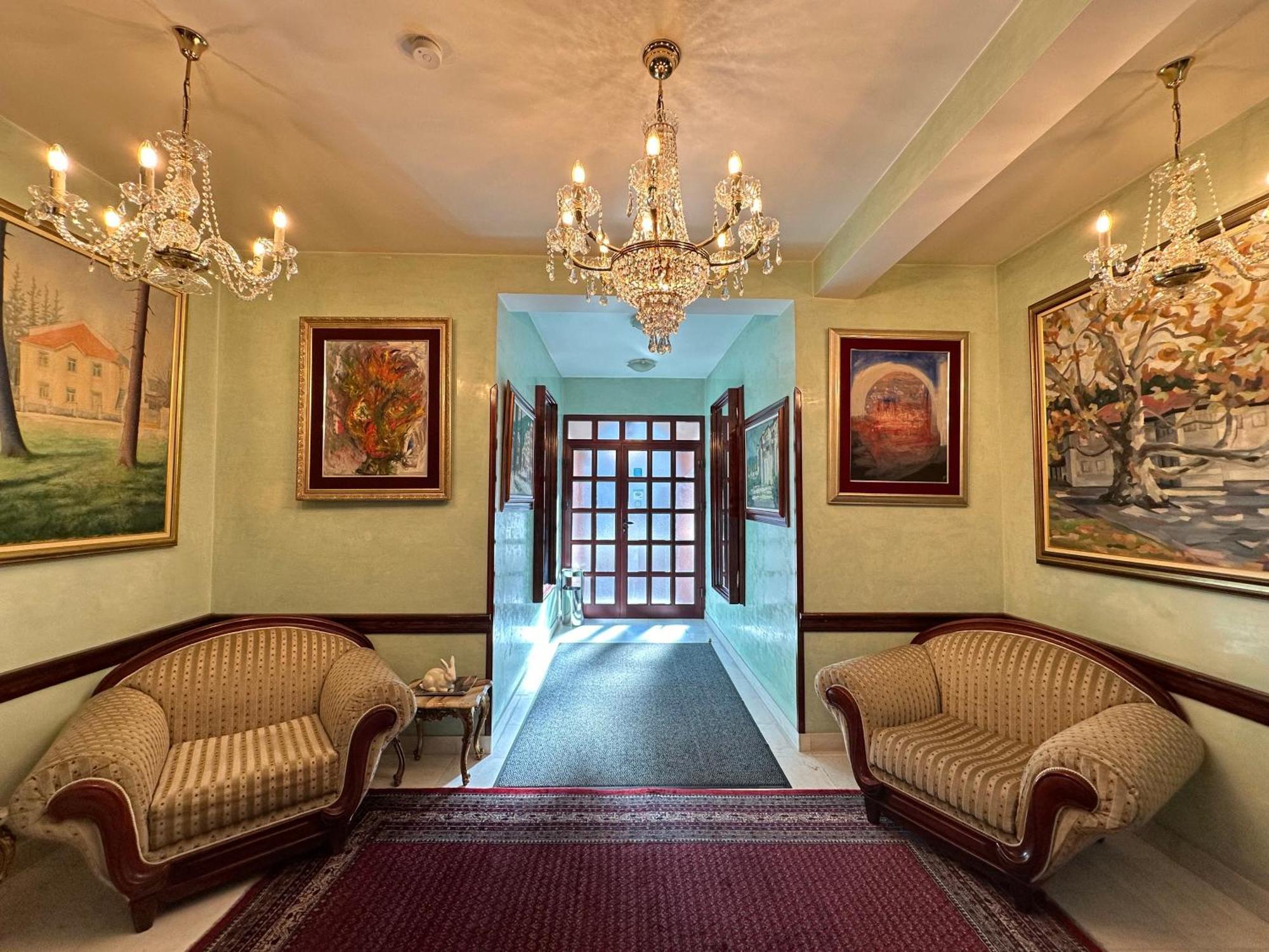 Beatrix Lux Hotel Будва Экстерьер фото